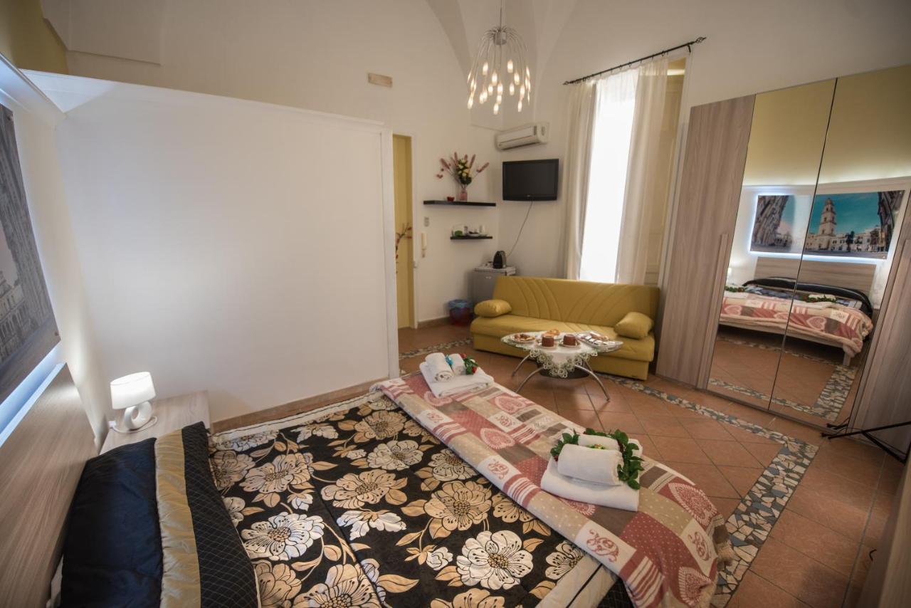 B&B Mamma Splendora Лече Екстериор снимка