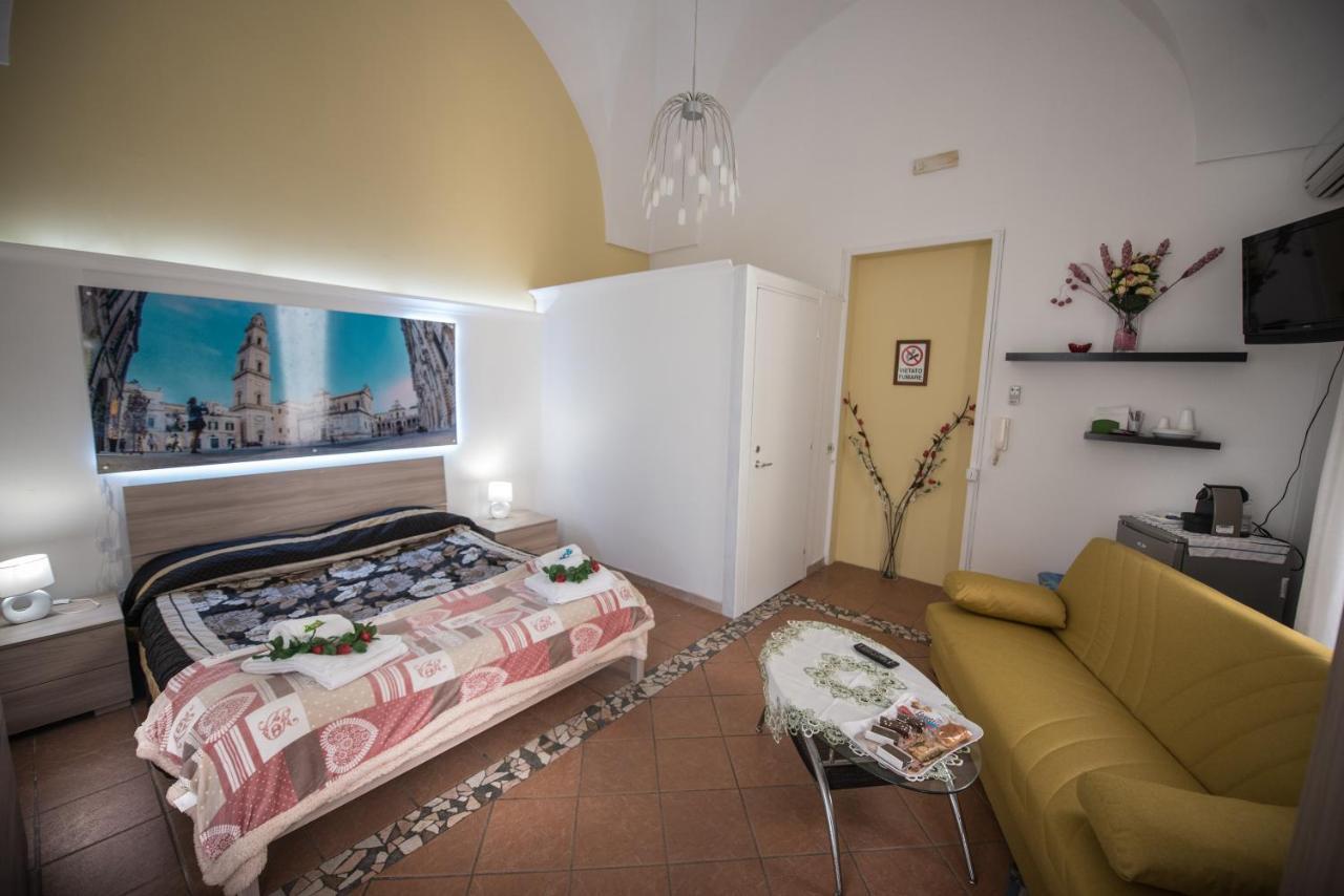 B&B Mamma Splendora Лече Екстериор снимка